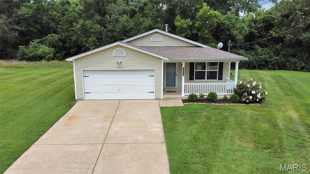 Property Photo: 1013 Bell Avenue MO 63119