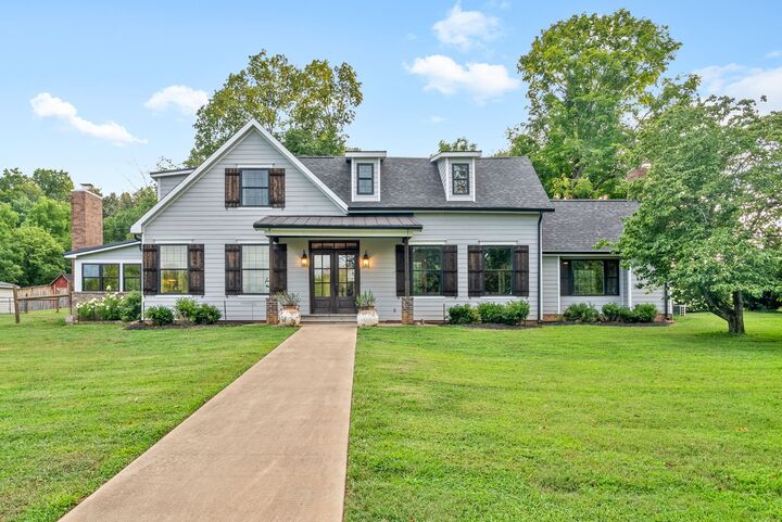 Property Photo: 3182 Port Royal Lane TN 37010