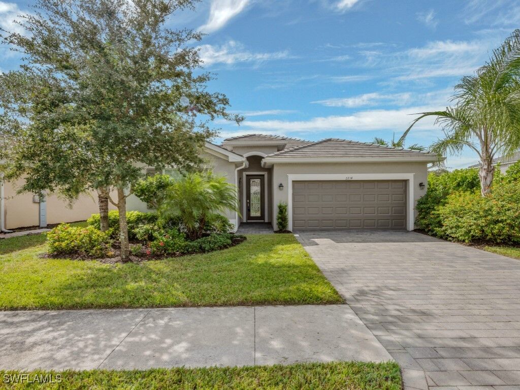 Property Photo:  2214 Cara Cara Way  FL 34120