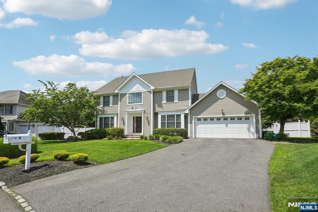 Property Photo:  9 Gates Place  NJ 07470 