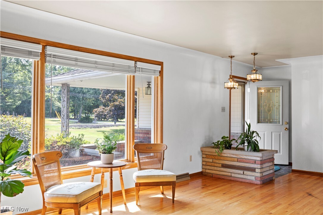 Property Photo: 1392 Shannon Road OH 44420
