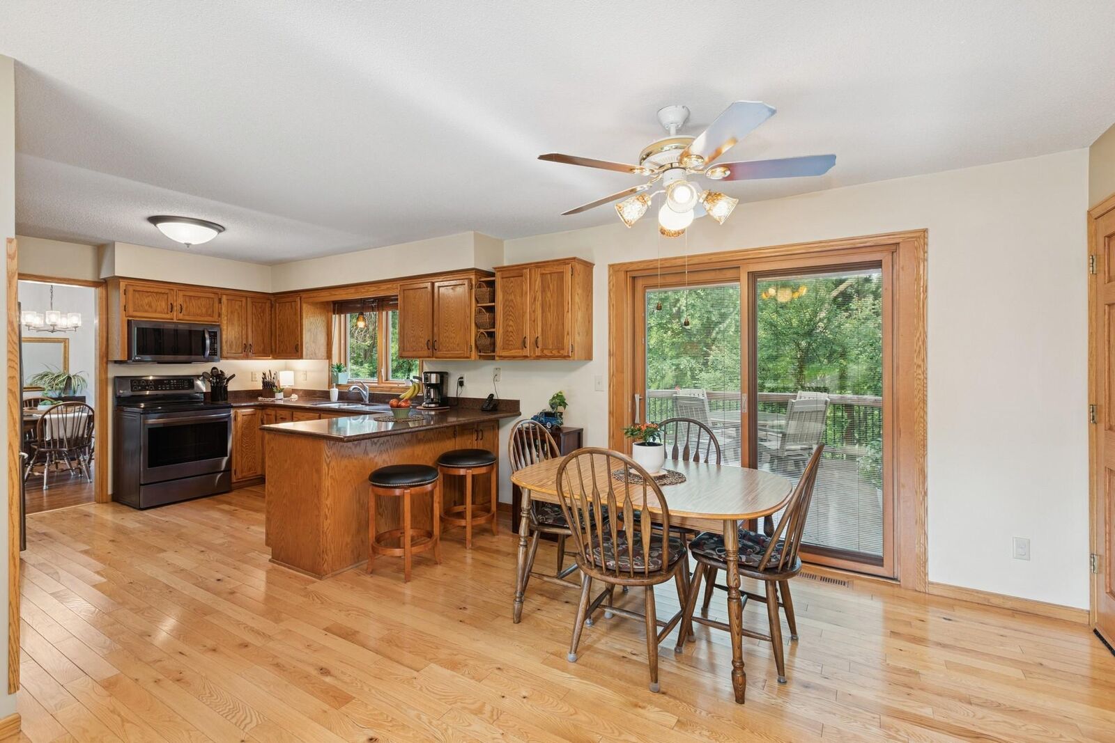 Property Photo: 567 Lakewood Drive S MN 55119