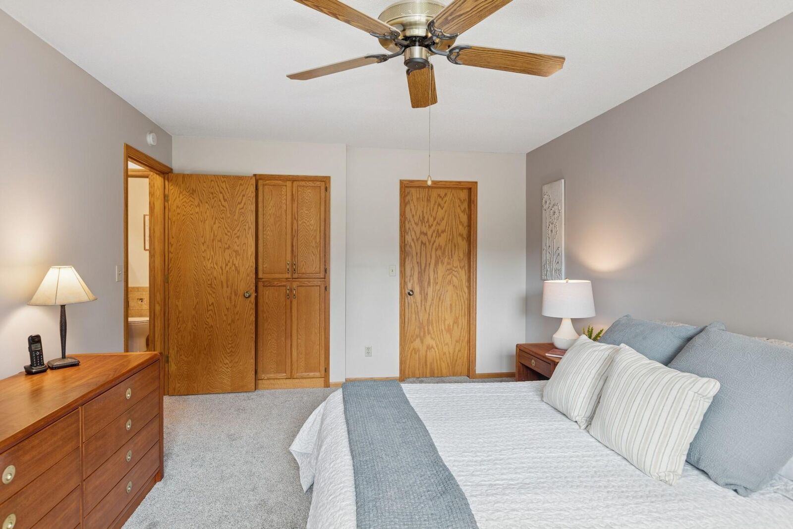 Property Photo: 567 Lakewood Drive S MN 55119