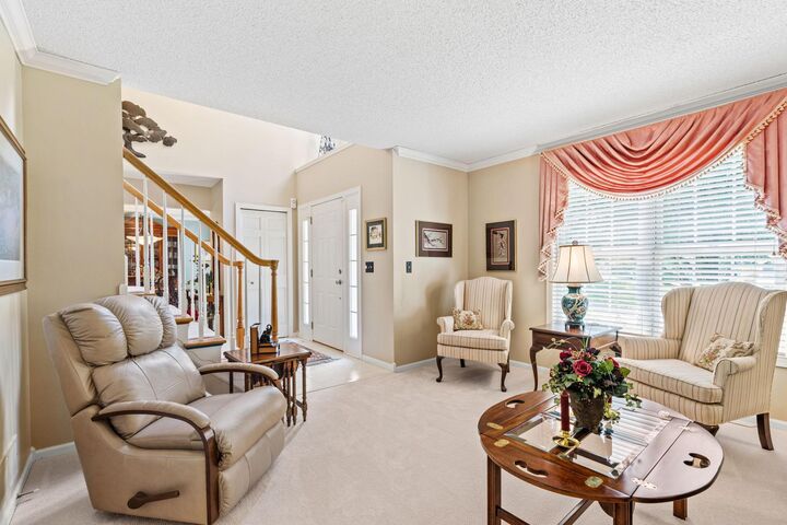 Property Photo:  3649 Mount Vernon Lane  MN 55129 