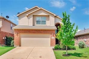 Property Photo: 2613 Bretton Wood Drive TX 76244