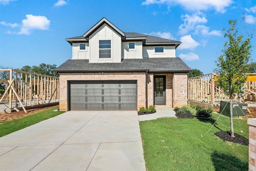 Property Photo:  12263 Ross Calhoun Drive  TX 76179 