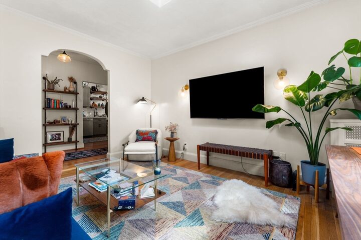 Property Photo:  550 Centre St 15  MA 02130 