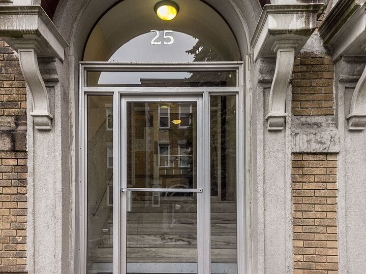 Property Photo: 25 Westbourne Ter 2A MA 02446