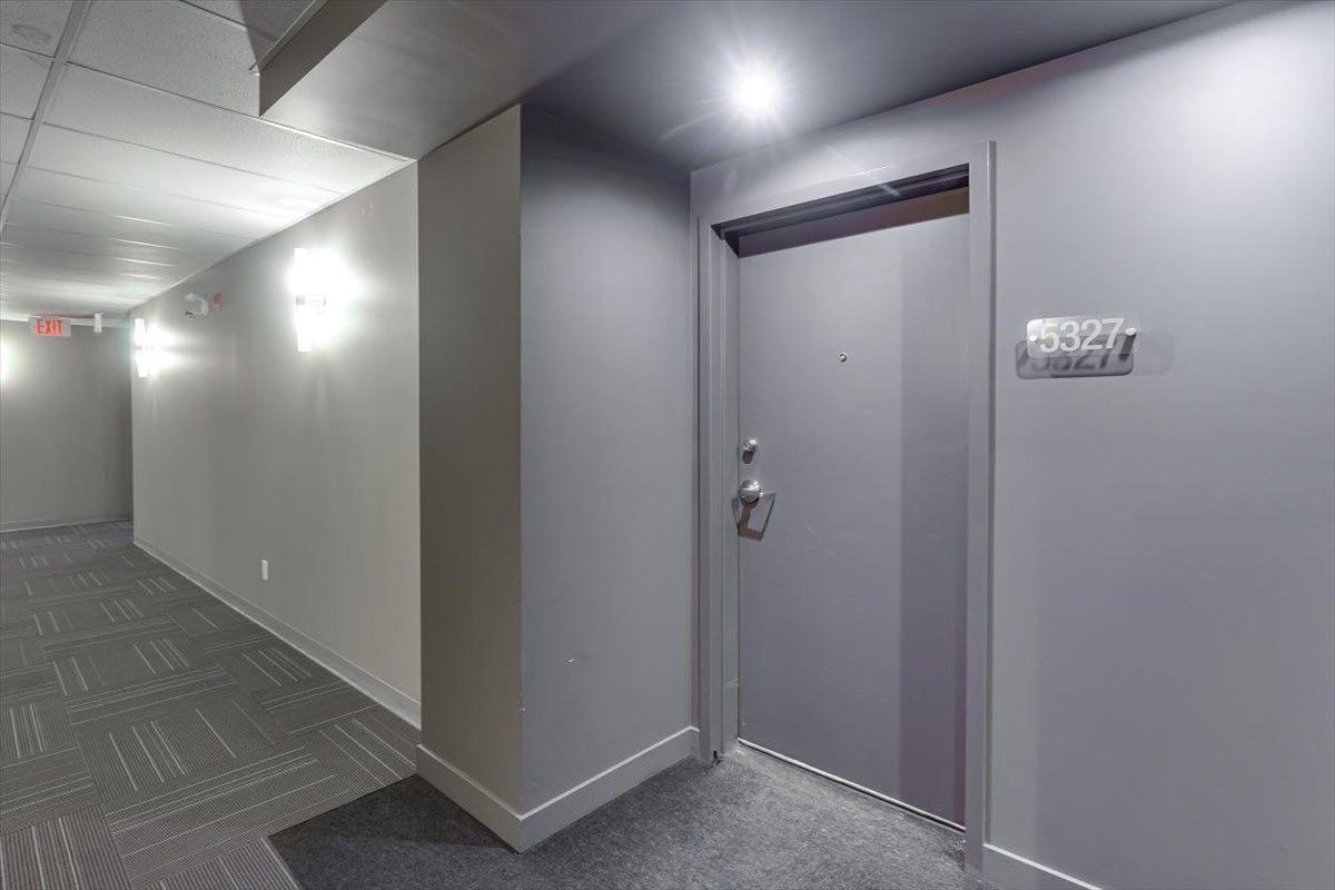 Property Photo:  2660 22 Street 5327  AB T4R 3P5 