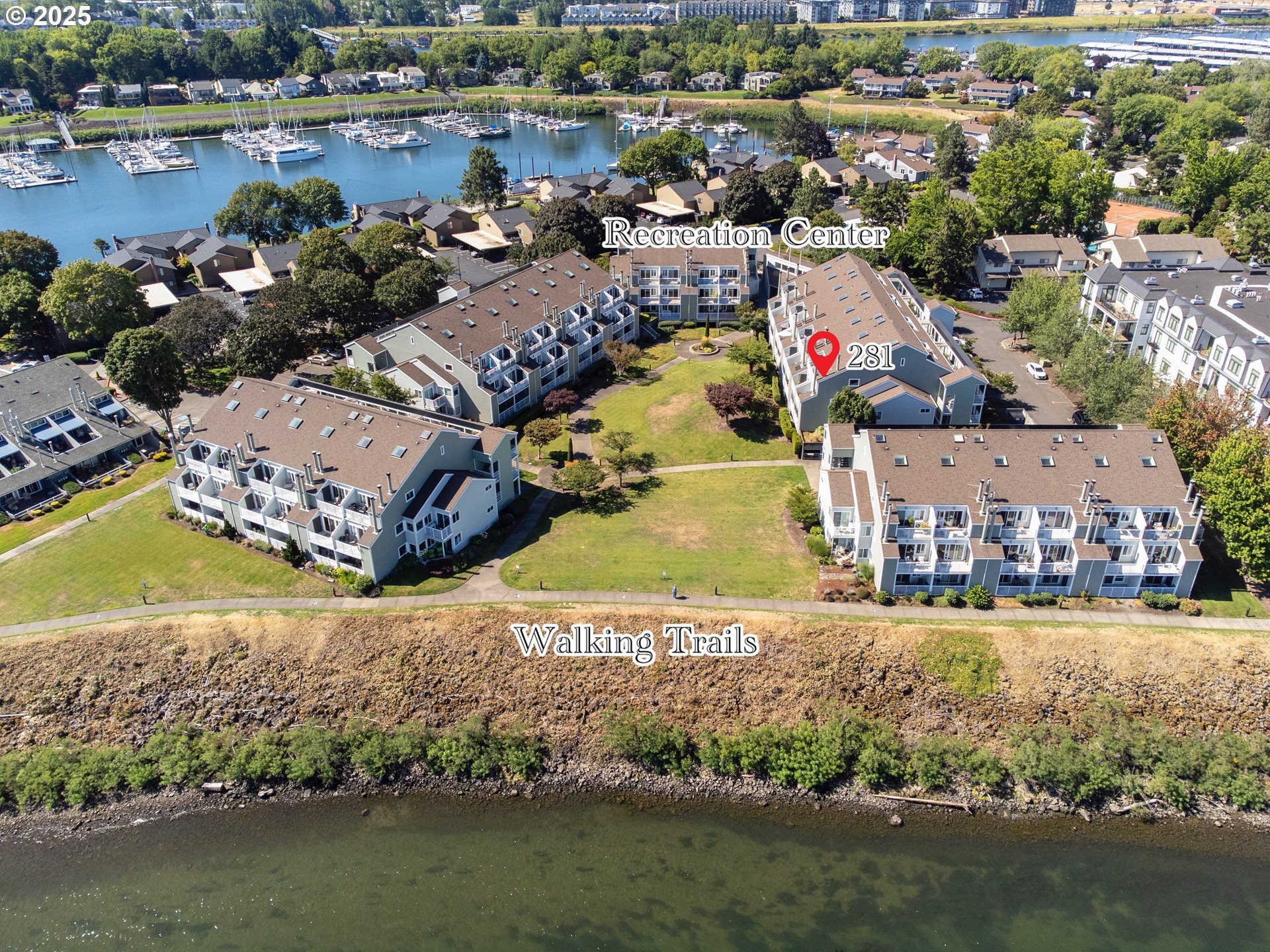 Property Photo:  281 N Hayden Bay Dr  OR 97217 