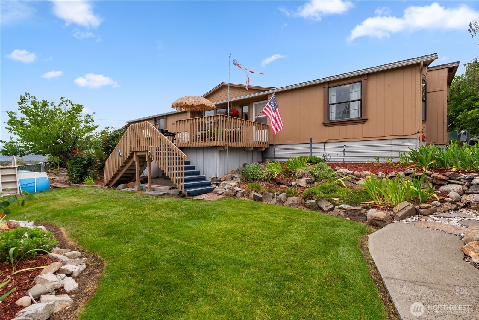 Property Photo:  7937  Tilly Lane  WA 98801 