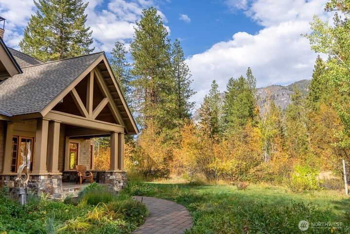 Property Photo:  33  Freestone Lake Drive  WA 98833