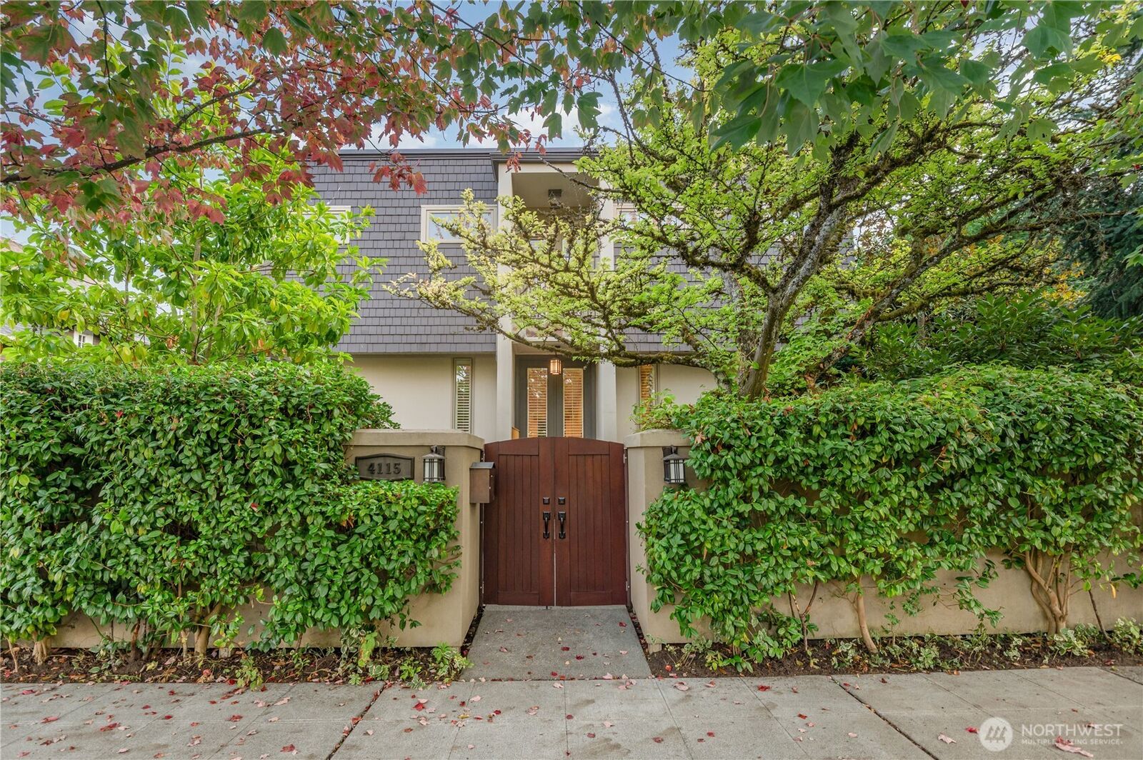 Property Photo: 4115 E Galer Street WA 98112
