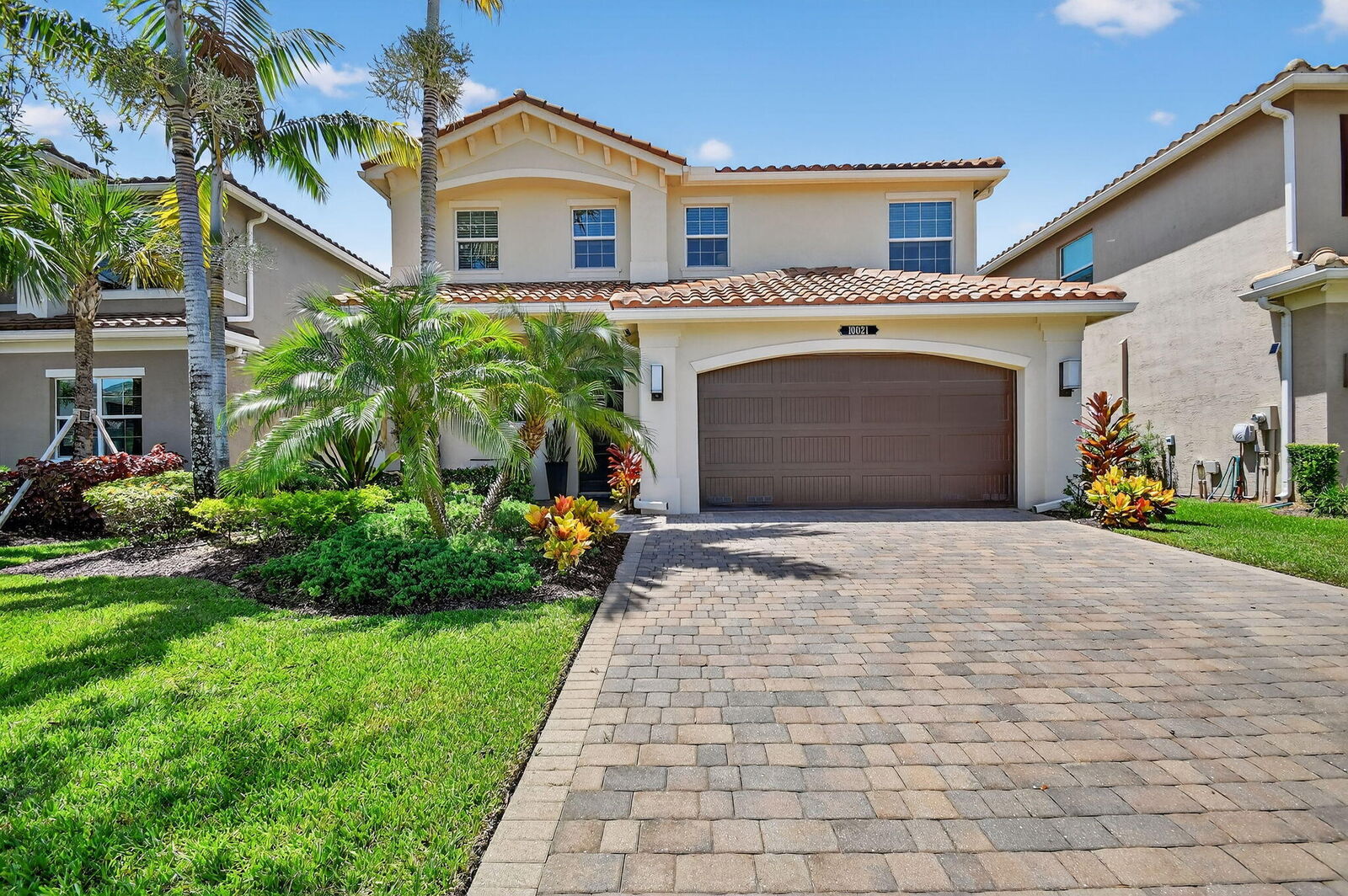 Property Photo: 10021 Steamboat Springs Circle FL 33446