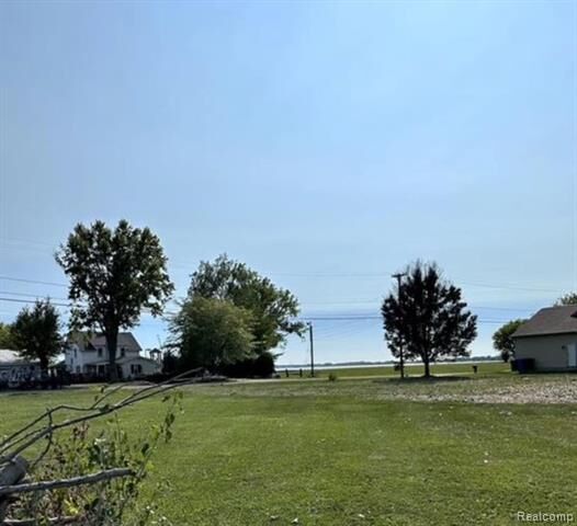 Property Photo: 4511 Burke Road MI 48166