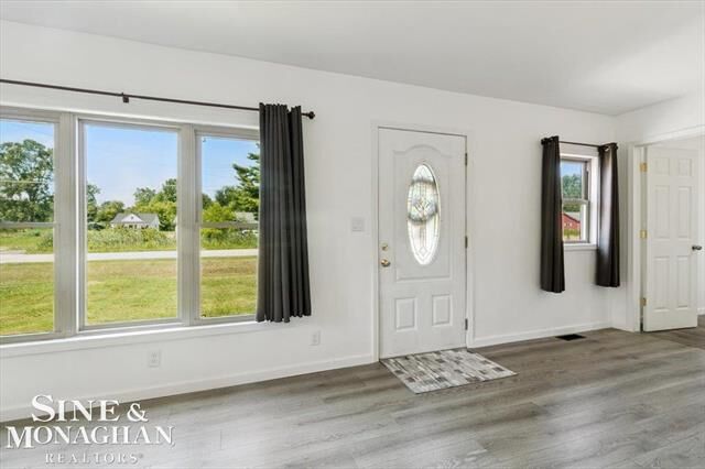 Property Photo: 358 Pickford Road MI 48074