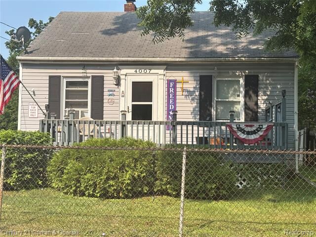 Property Photo: 4007 Coggins Avenue MI 48506