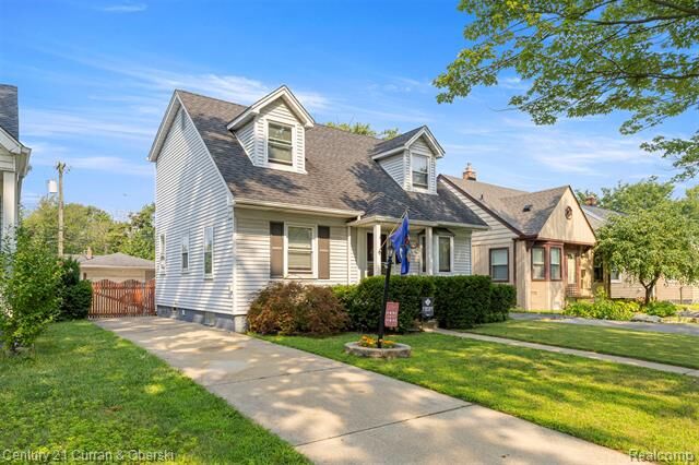 Property Photo: 2930 Dudley Street MI 48124