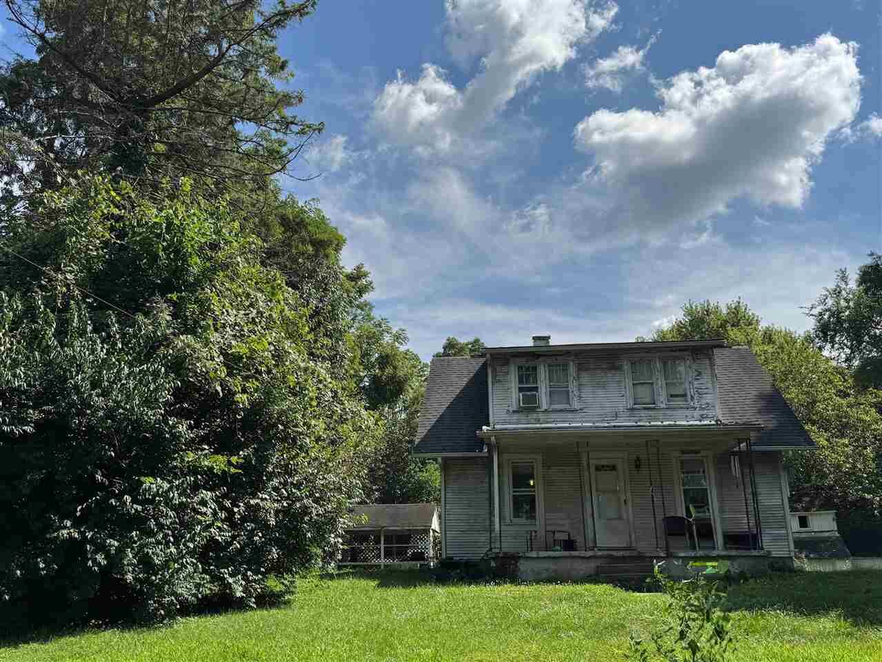 Property Photo: 1309 S U Street IN 47374