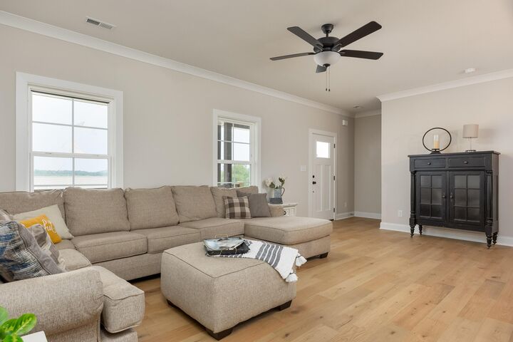 Property Photo: 8079 Cobblestone Drive SW TN 37311