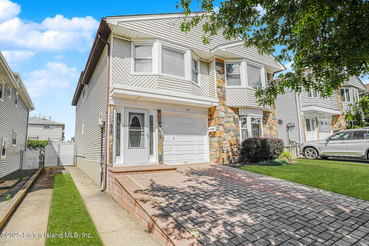 Property Photo:  23 Bangor Street  NY 10314 