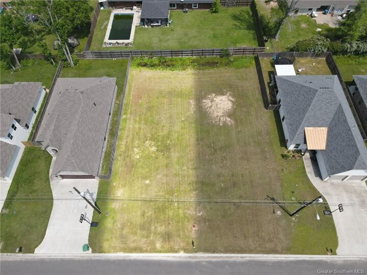 Property Photo:  0 E Aubrianna Lane E  LA 70663 