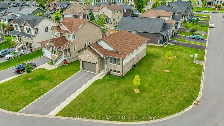 Property Photo: 245 Mill Pond Place ON K7M 0C9