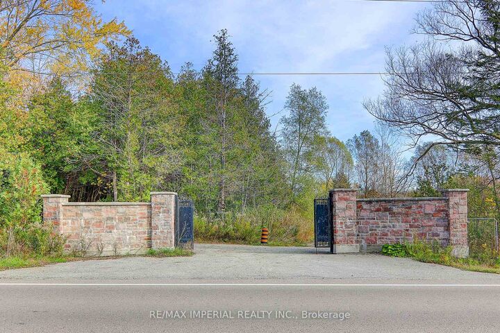 13231 Kennedy Road  Whitchurch-Stouffville ON L4A 7X5 photo