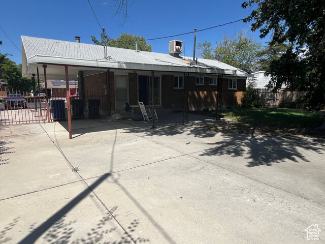 Property Photo: 772 E 8270 S UT 84094