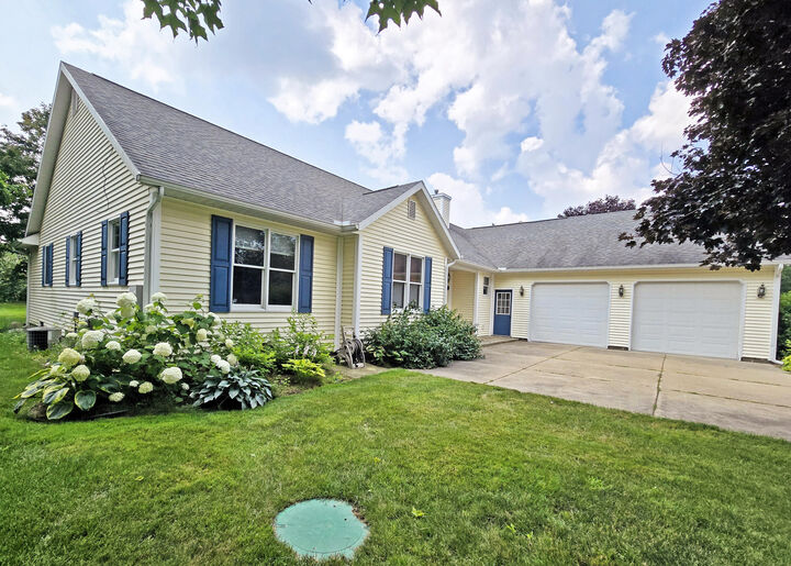Property Photo: 5085 Greenview Drive MI 49735