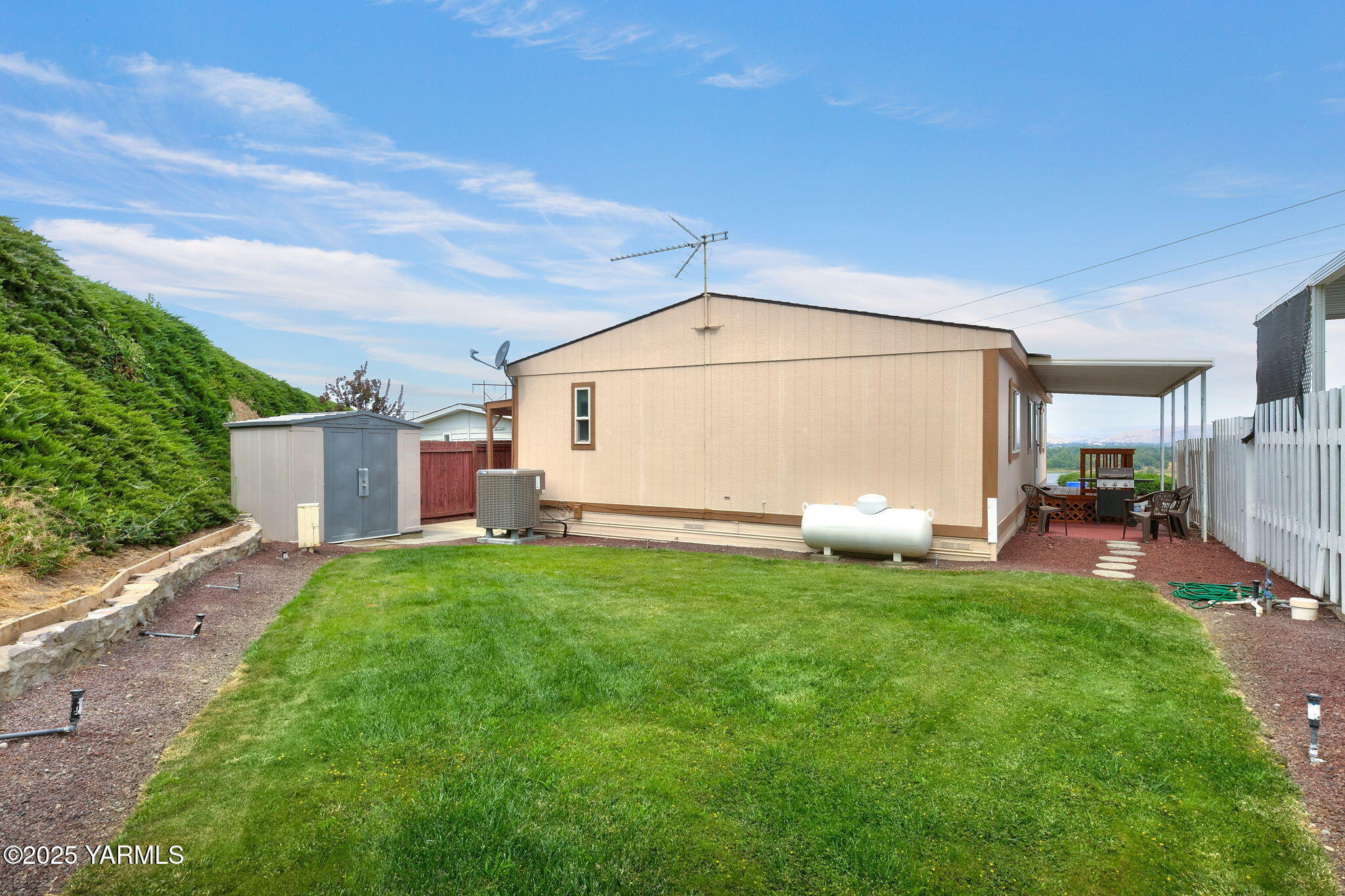 Property Photo:  300 Alps Rd 1048  WA 98936 