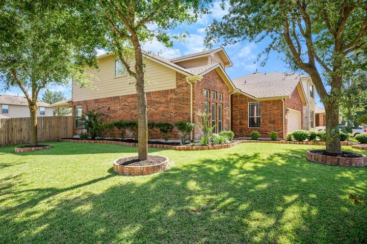 Property Photo:  18729 Silent Water Way  TX 78660 