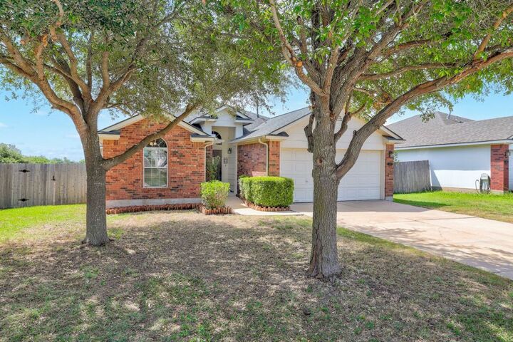 Property Photo: 328 Atlantis TX 78640