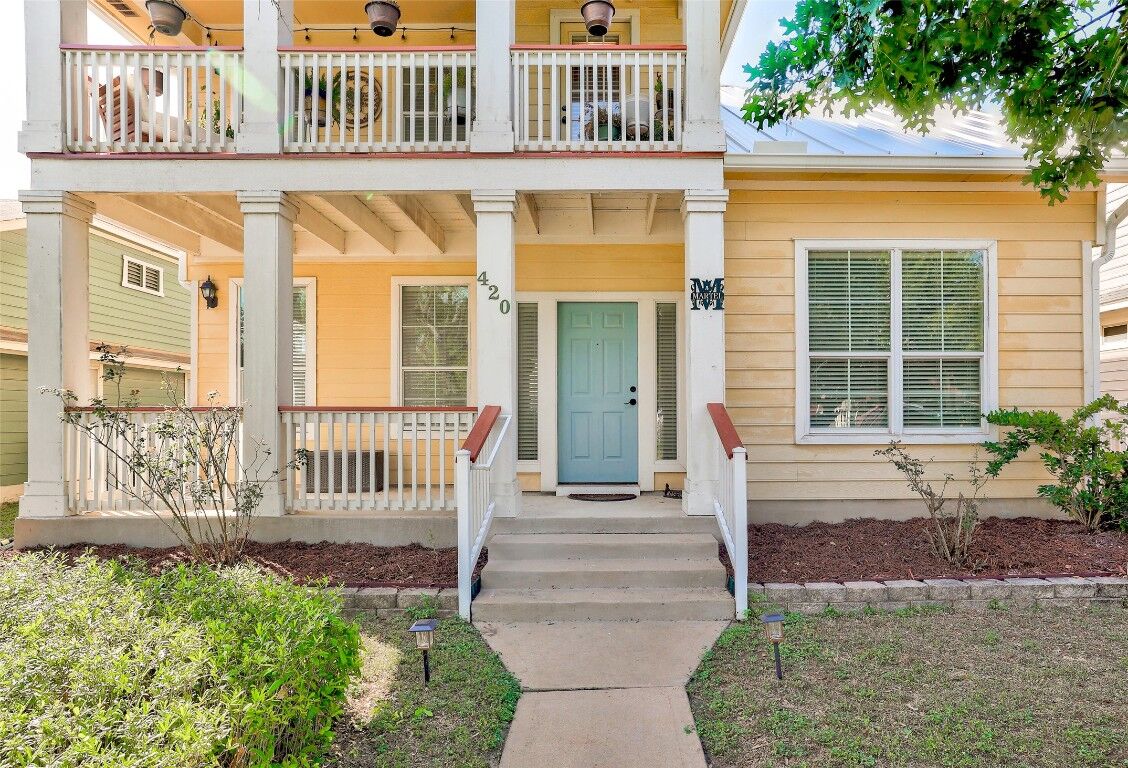 Property Photo: 420 Hogan TX 78640