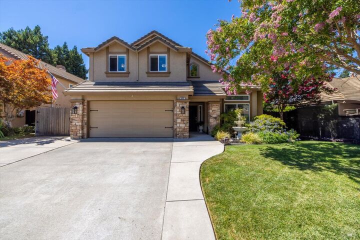 Property Photo: 912 Cedar Brook Lane CA 95687