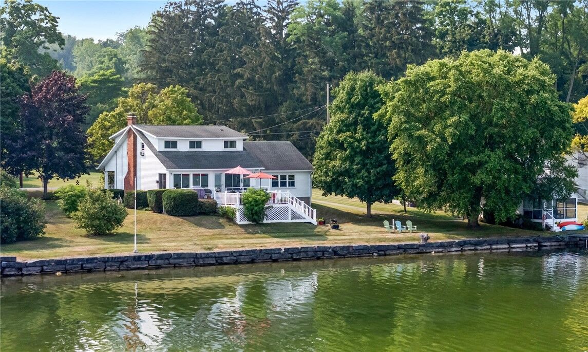 Property Photo: 2221 Lake Road NY 13148