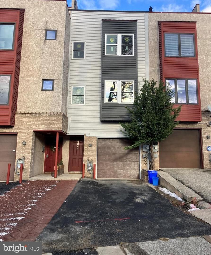 Property Photo: 4041 Cresson Street PA 19127