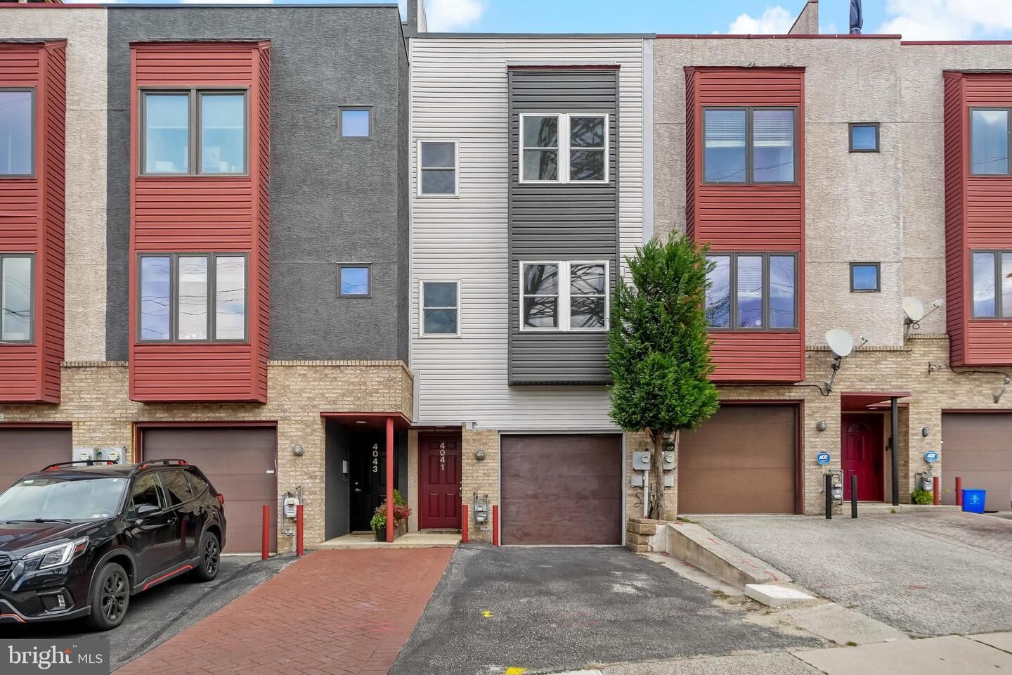 Property Photo: 4041 Cresson Street PA 19127