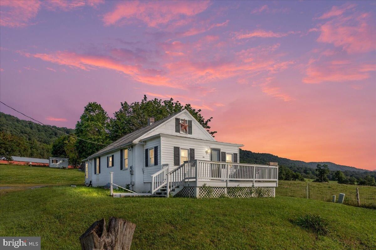 Property Photo:  919 Ridge Hollow Road  VA 22824 