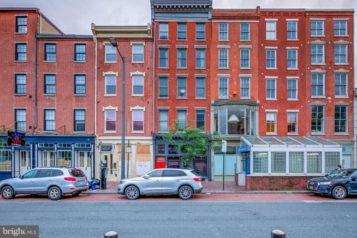 Property Photo: 126 Market Street 4 PA 19106
