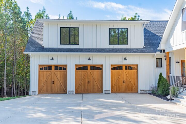 Property Photo: 5853 Hidden Forest Drive NC 28037