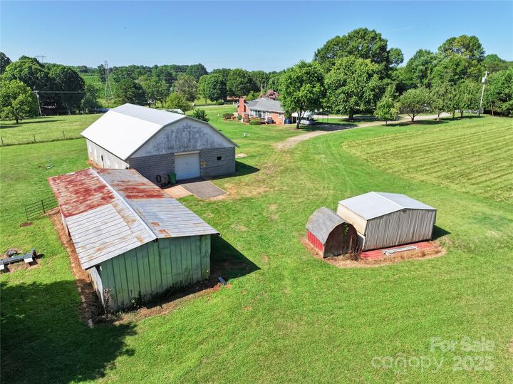 Property Photo: 269 Johnson Dairy Road NC 28115