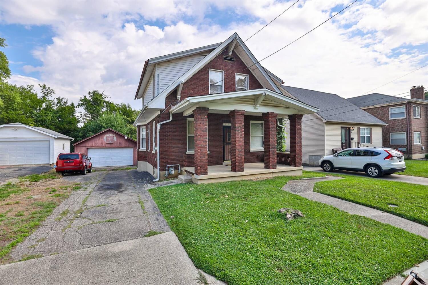 Property Photo:  1524 Adams Road  OH 45231 