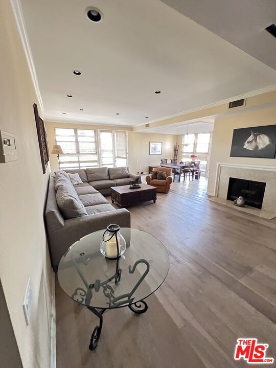 11700 Iowa Ave  Los Angeles CA 90025 photo
