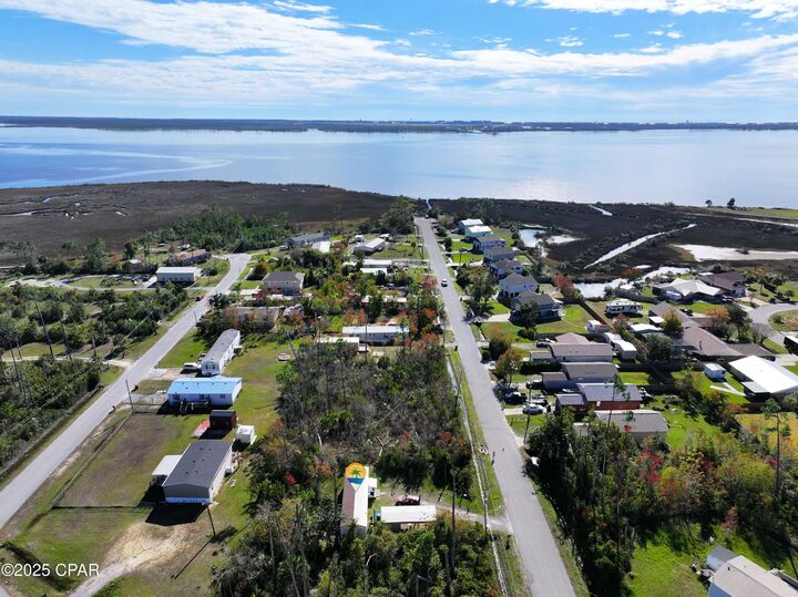 Property Photo:  1433 S Kimbrel Avenue  FL 32404 