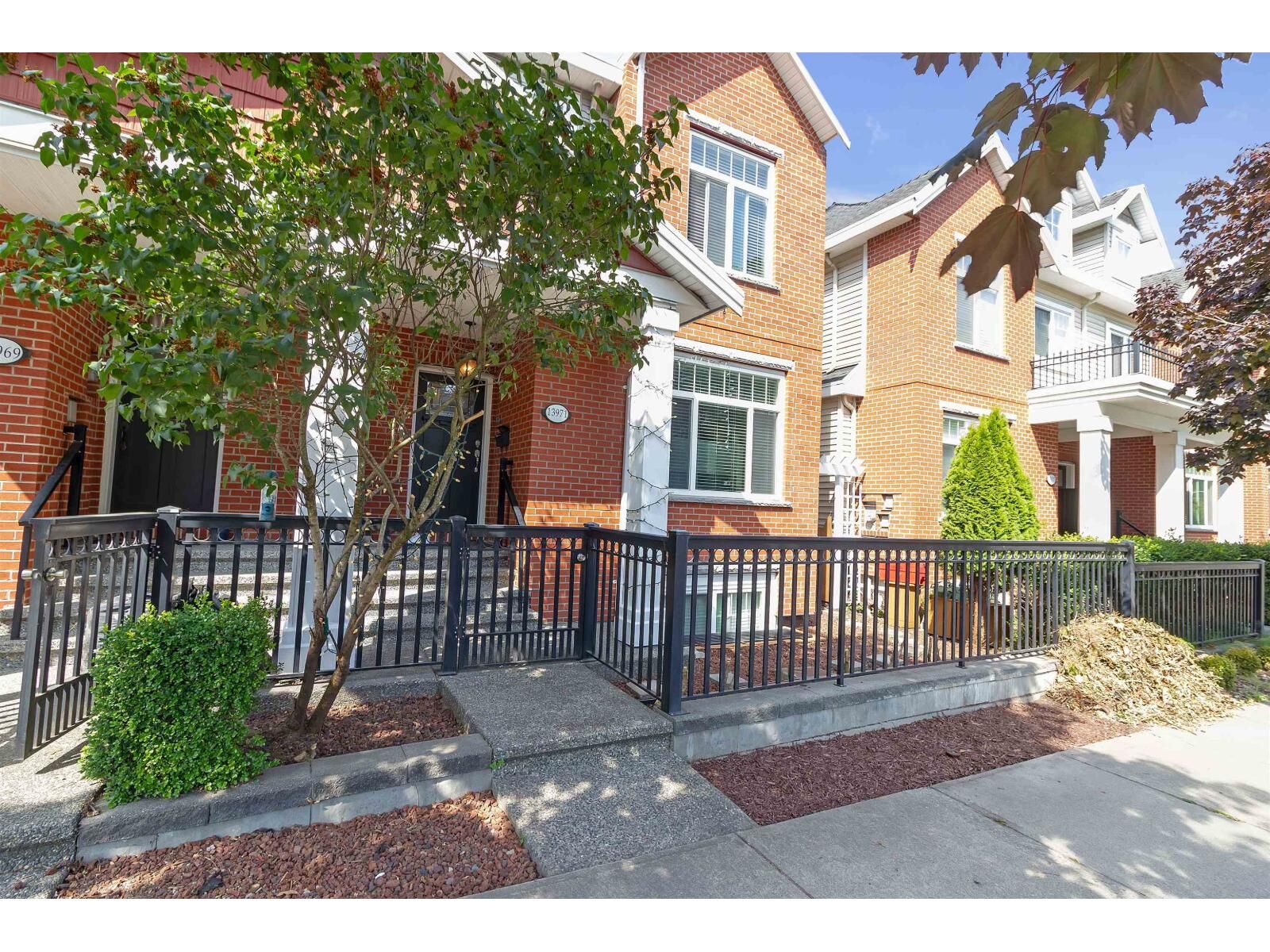 Property Photo: 13971 64 Avenue BC V3W 1Y7