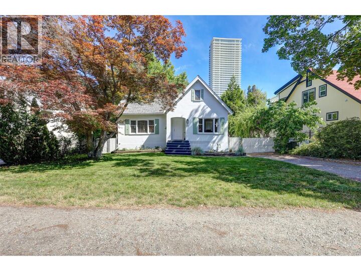 Photo de la propriété:  258 Riverside Avenue  BC V1Y 1A6 