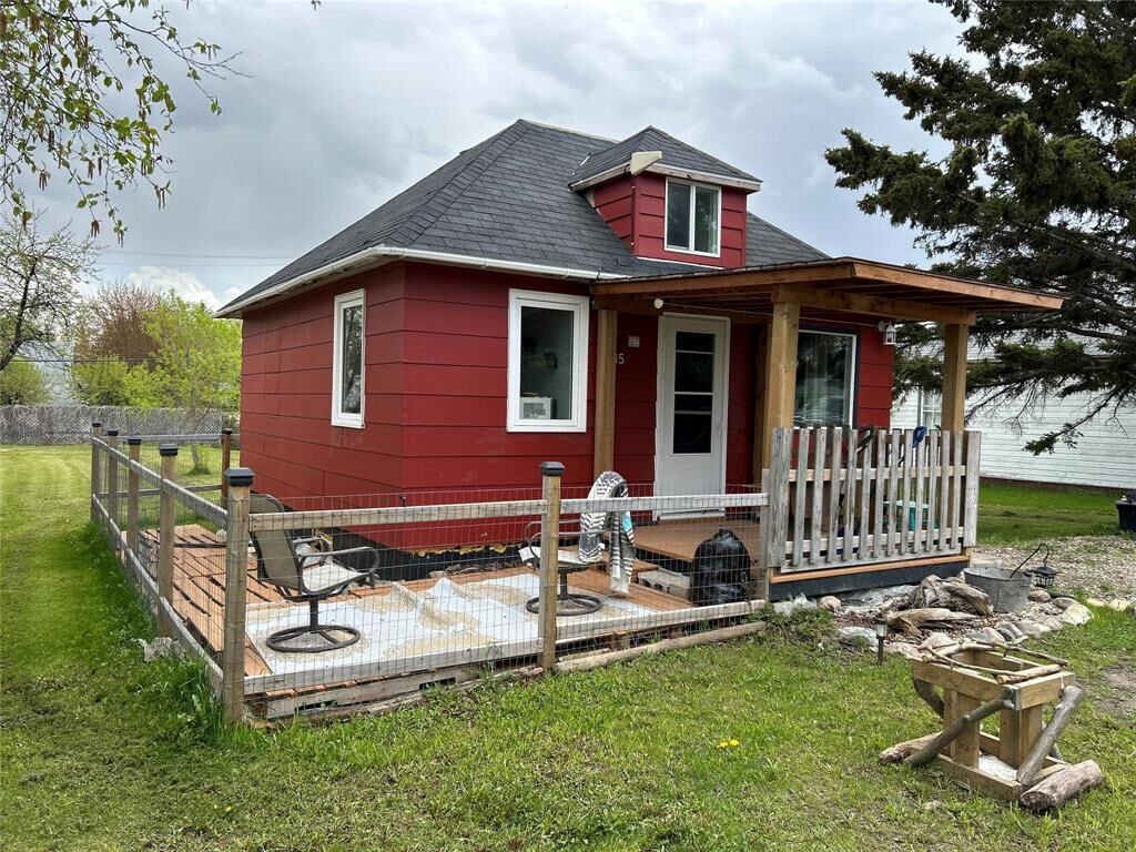 Property Photo: 115 First Street West MB R0J 1X0