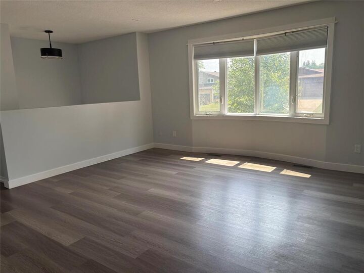 Photo de la propriété:  4149 Centennial Boulevard  MB R7B 3K5 
