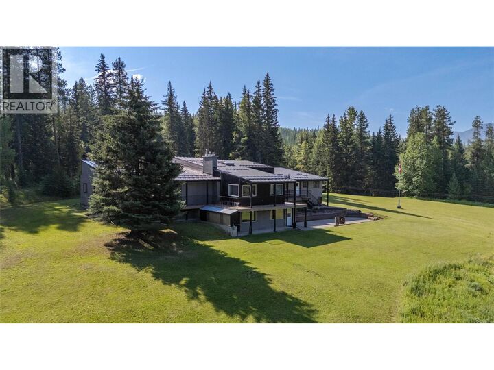 Property Photo: 105 Castle Mountain Road BC V0B 1M4